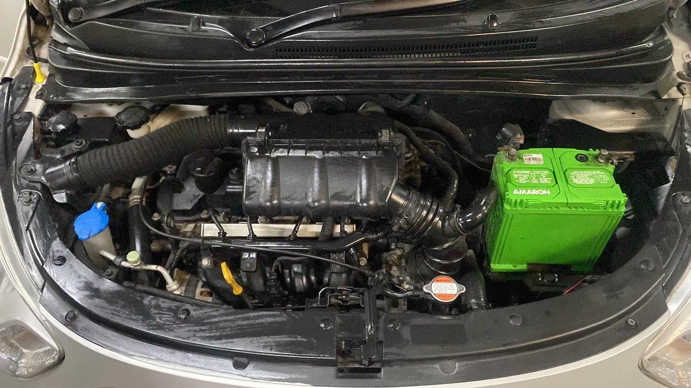 2011 Hyundai i10 SPORTZ 1.2, Petrol, Manual, 24,266 km, Open Bonet