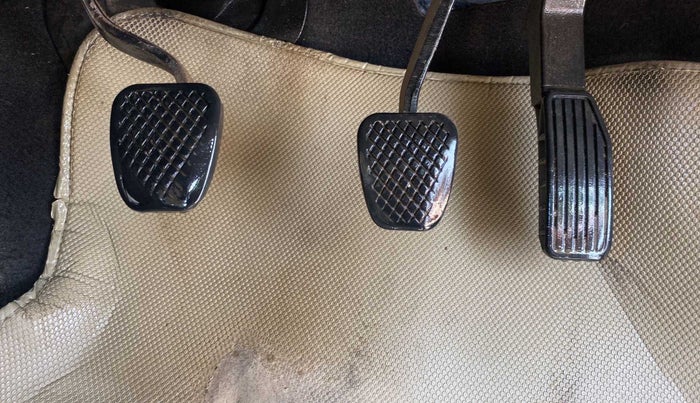 2016 Honda Jazz 1.5L I-DTEC E, Diesel, Manual, 99,357 km, Pedals