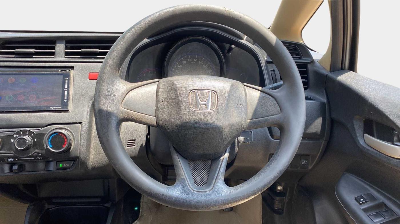 2016 Honda Jazz 1.5L I-DTEC E, Diesel, Manual, 99,357 km, Steering Wheel Close Up