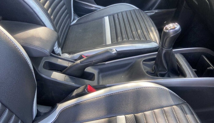 2021 Maruti Baleno ZETA PETROL 1.2, Petrol, Manual, 23,929 km, Gear Lever