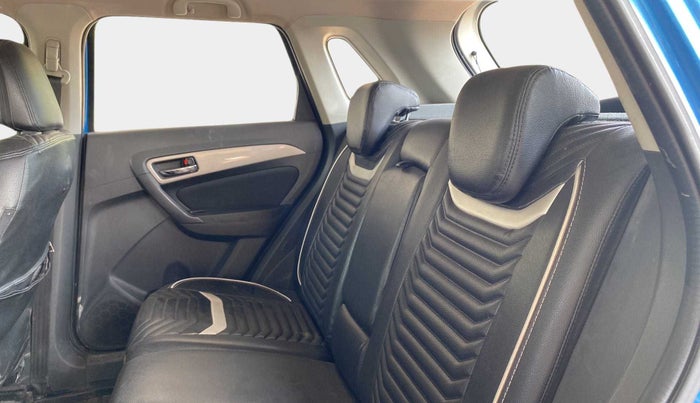 2016 Maruti Vitara Brezza ZDI PLUS, Diesel, Manual, 70,029 km, Right Side Rear Door Cabin