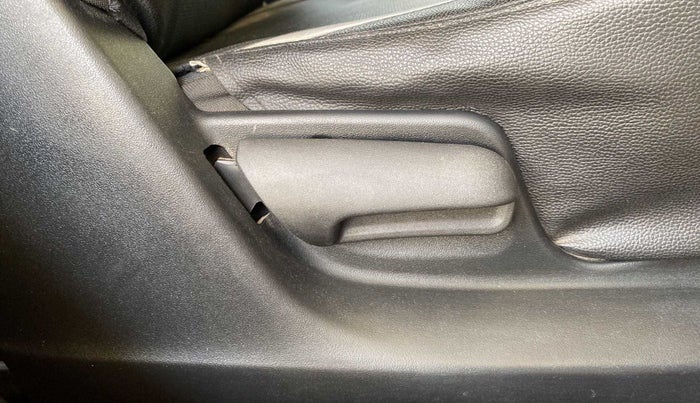 2014 Maruti Swift VXI, Petrol, Manual, 53,772 km, Driver Side Adjustment Panel