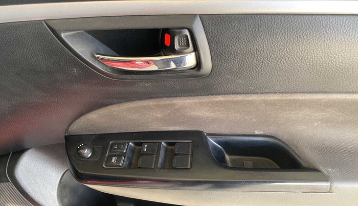 2014 Maruti Swift VXI, Petrol, Manual, 53,772 km, Driver Side Door Panels Control
