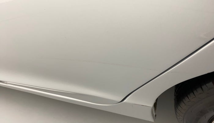 2015 Honda City 1.5L I-VTEC V MT, Petrol, Manual, 56,554 km, Rear left door - Minor scratches