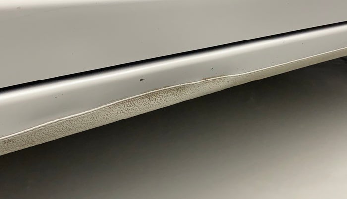 2015 Honda City 1.5L I-VTEC V MT, Petrol, Manual, 56,554 km, Right running board - Slightly dented
