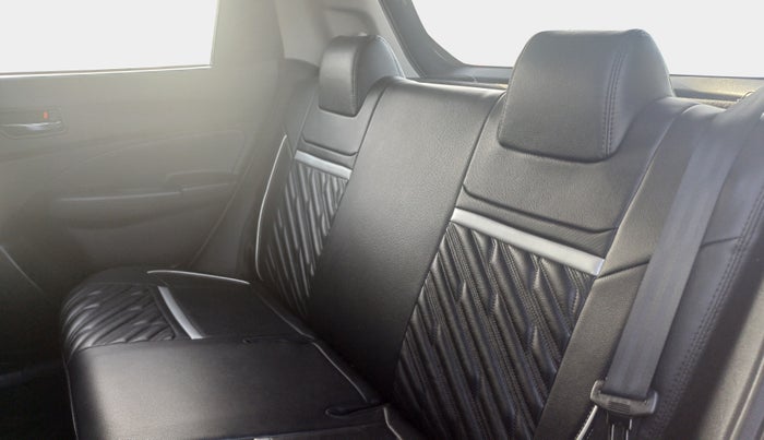 2021 Maruti Swift VXI, Petrol, Manual, 24,274 km, Right Side Rear Door Cabin