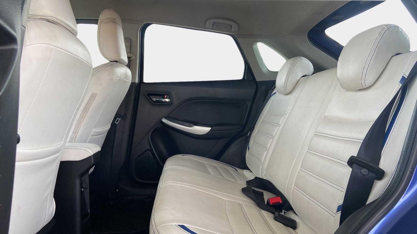 2017 Maruti Baleno ALPHA PETROL 1.2, Petrol, Manual, 84,354 km, Right Side Rear Door Cabin