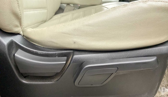 2019 Mahindra Scorpio S9, Diesel, Manual, 21,437 km, Driver Side Adjustment Panel