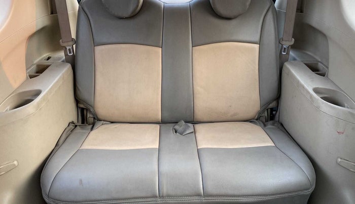 2012 Maruti Ertiga ZXI, Petrol, Manual, 72,853 km, Third Seat Row ( optional )