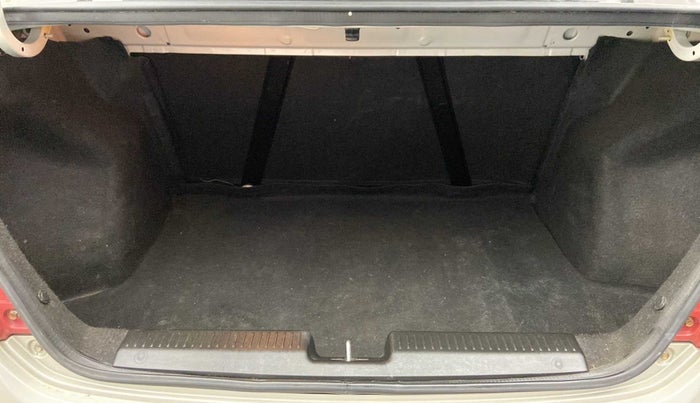 2017 Maruti Dzire VXI, Petrol, Manual, 33,213 km, Boot Inside