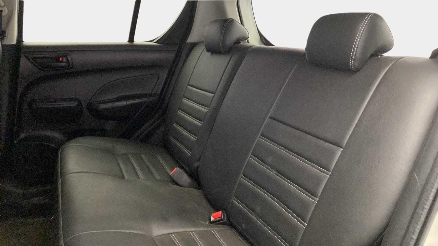 2015 Maruti Swift LXI (O), Petrol, Manual, 96,515 km, Right Side Rear Door Cabin