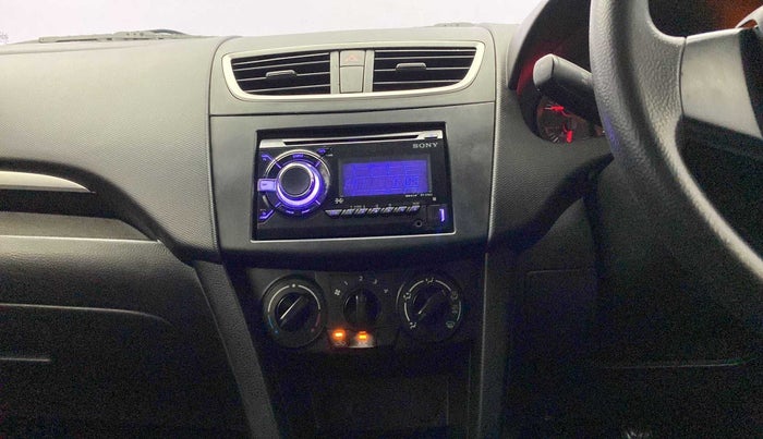 2015 Maruti Swift LXI (O), Petrol, Manual, 96,515 km, Air Conditioner