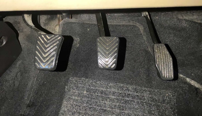 2013 Hyundai Eon MAGNA +, Petrol, Manual, 52,442 km, Pedals