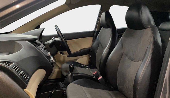 2013 Hyundai Eon MAGNA +, Petrol, Manual, 52,442 km, Right Side Front Door Cabin