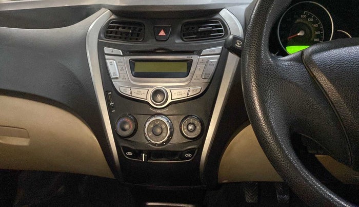 2013 Hyundai Eon MAGNA +, Petrol, Manual, 52,442 km, Air Conditioner