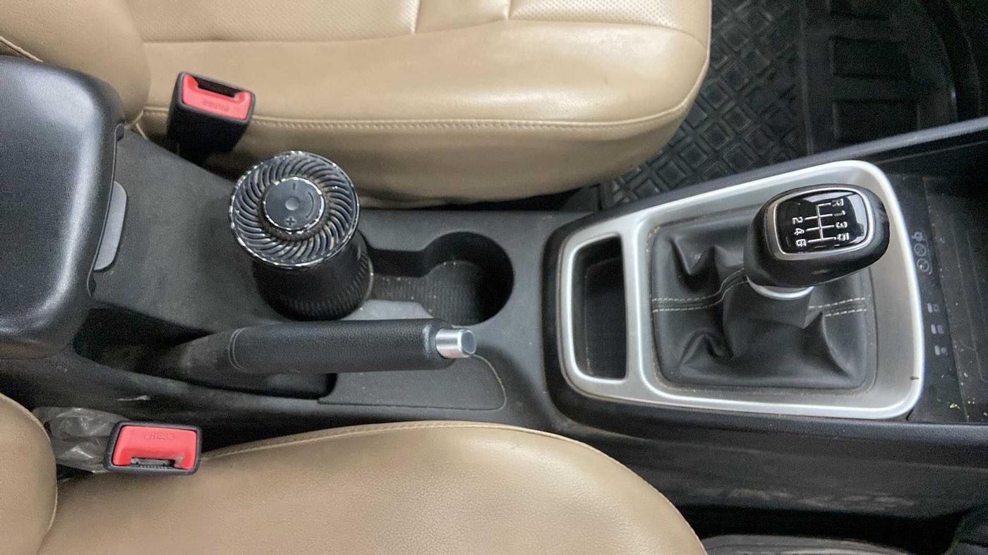 2019 Hyundai VENUE SX 1.0 (O) TURBO, Petrol, Manual, 42,334 km, Gear Lever