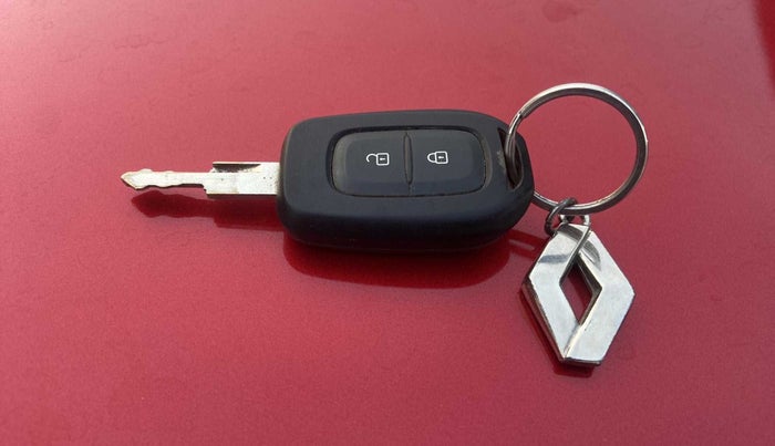 2019 Renault Kwid RXL, Petrol, Manual, 10,816 km, Key Close Up