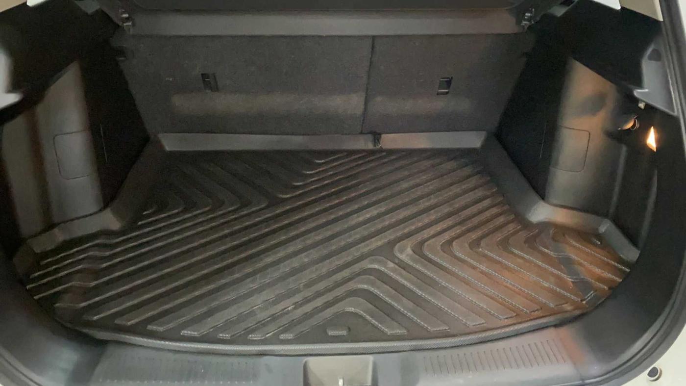 2023 Maruti Grand Vitara DELTA SMART HYBRID, Petrol, Manual, 3,328 km, Boot Inside