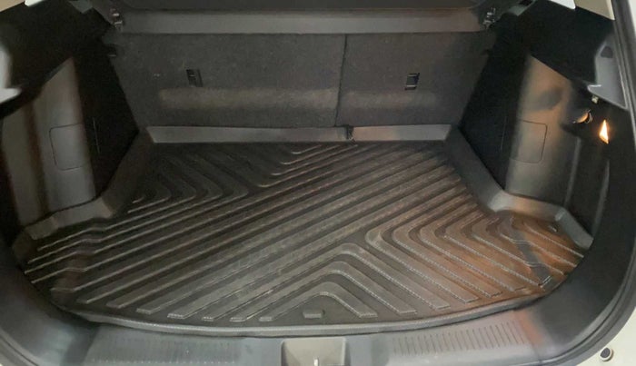 2023 Maruti Grand Vitara DELTA SMART HYBRID, Petrol, Manual, 3,328 km, Boot Inside