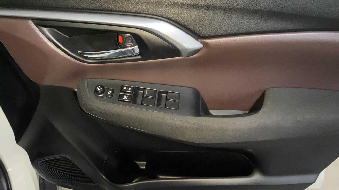 2023 Maruti Grand Vitara DELTA SMART HYBRID, Petrol, Manual, 3,328 km, Driver Side Door Panels Control