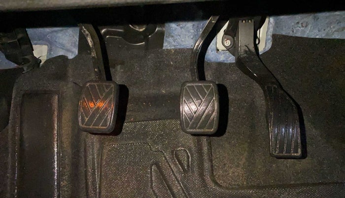 2023 Maruti Grand Vitara DELTA SMART HYBRID, Petrol, Manual, 3,328 km, Pedals