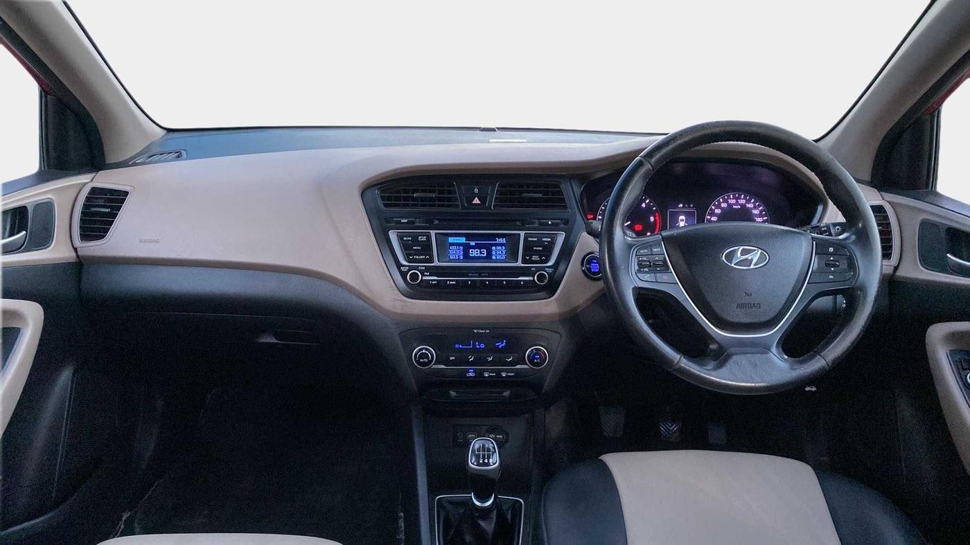 2015 Hyundai Elite i20 ASTA 1.4 CRDI, Diesel, Manual, 90,937 km, Dashboard