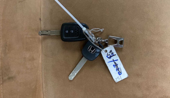 2018 Honda WR-V 1.2L I-VTEC VX MT, Petrol, Manual, 9,645 km, Key Close Up