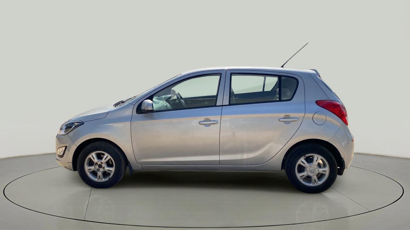 2012 Hyundai i20 SPORTZ 1.2, Petrol, Manual, 64,048 km, Left Side