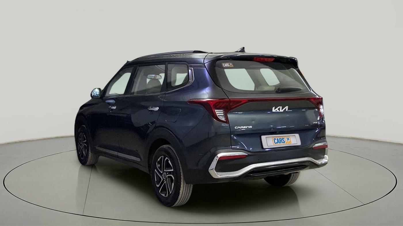 2022 KIA CARENS LUXURY PLUS 1.4 PETROL DCT 6 STR, Petrol, Automatic, 32,364 km, Left Back Diagonal
