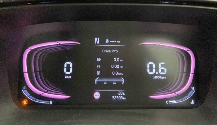 2022 KIA CARENS LUXURY PLUS 1.4 PETROL DCT 6 STR, Petrol, Automatic, 32,364 km, Odometer Image