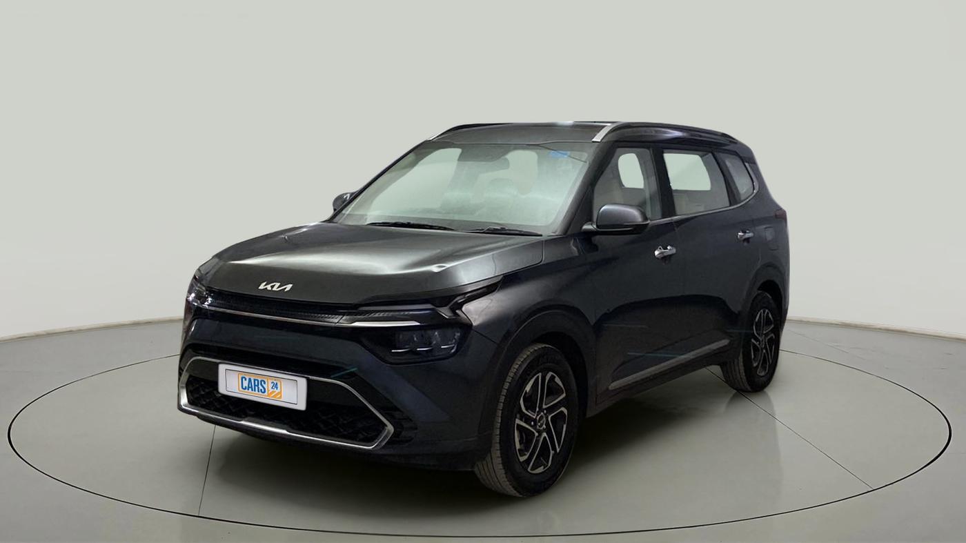 2022 KIA CARENS LUXURY PLUS 1.4 PETROL DCT 6 STR, Petrol, Automatic, 32,364 km, Left Front Diagonal