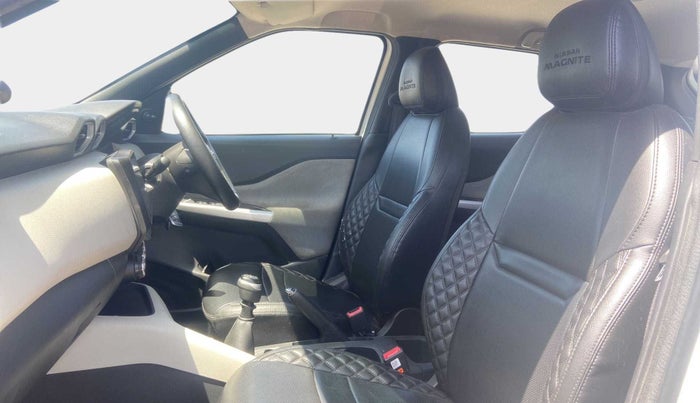 2021 Nissan MAGNITE XE, Petrol, Manual, 36,384 km, Right Side Front Door Cabin