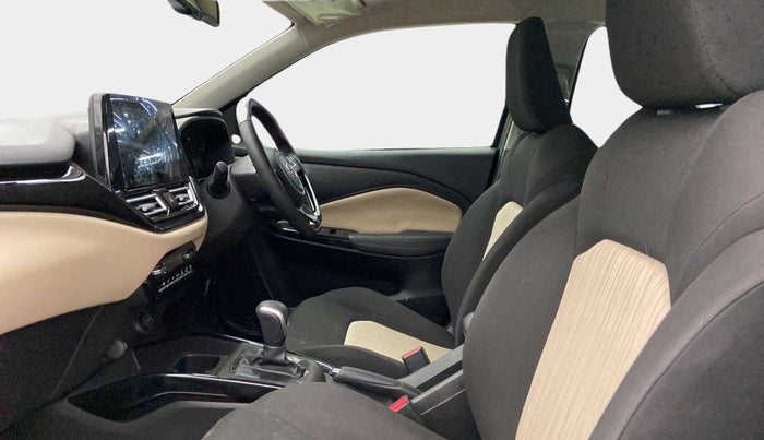 2022 Toyota Glanza V AMT, Petrol, Automatic, 6,555 km, Right Side Front Door Cabin