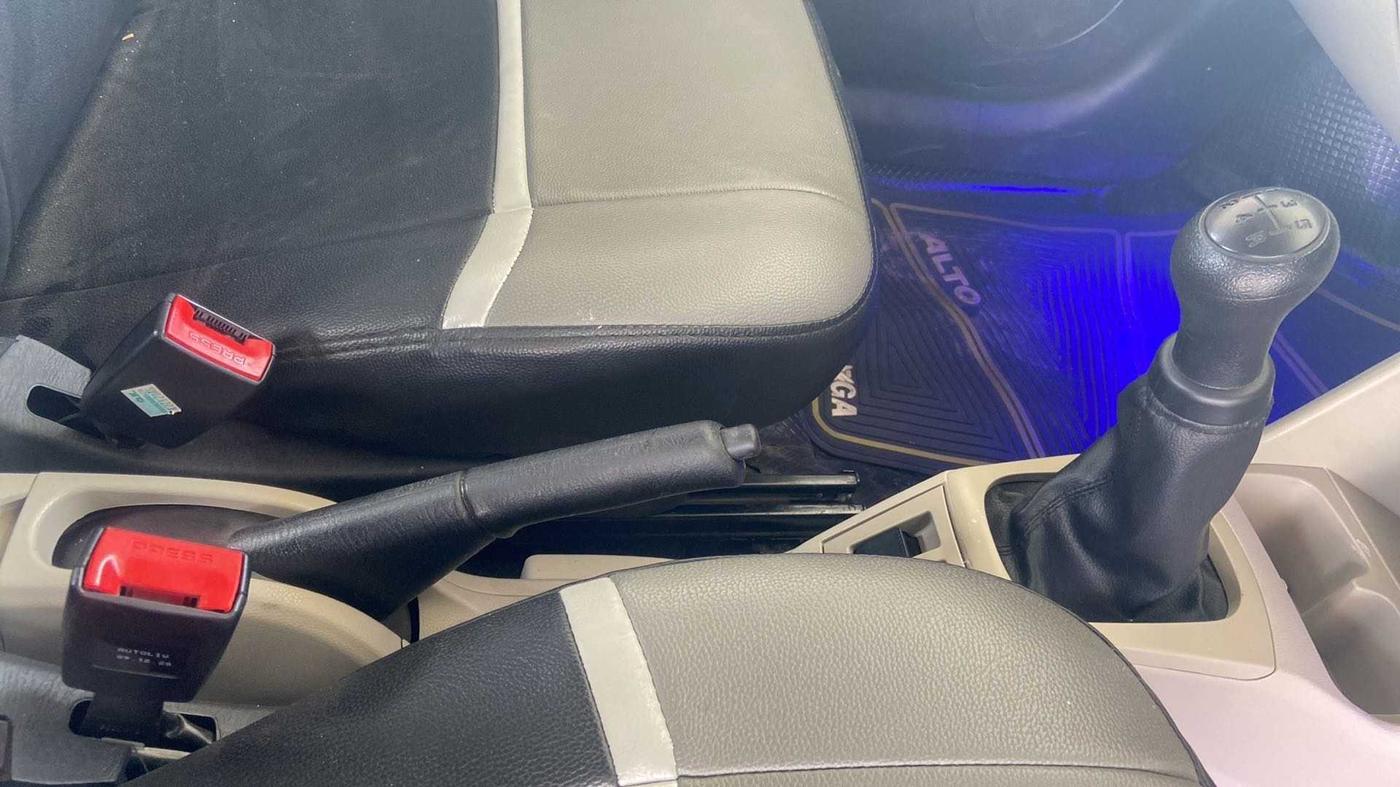 2020 Maruti Alto VXI, Petrol, Manual, 5,944 km, Gear Lever