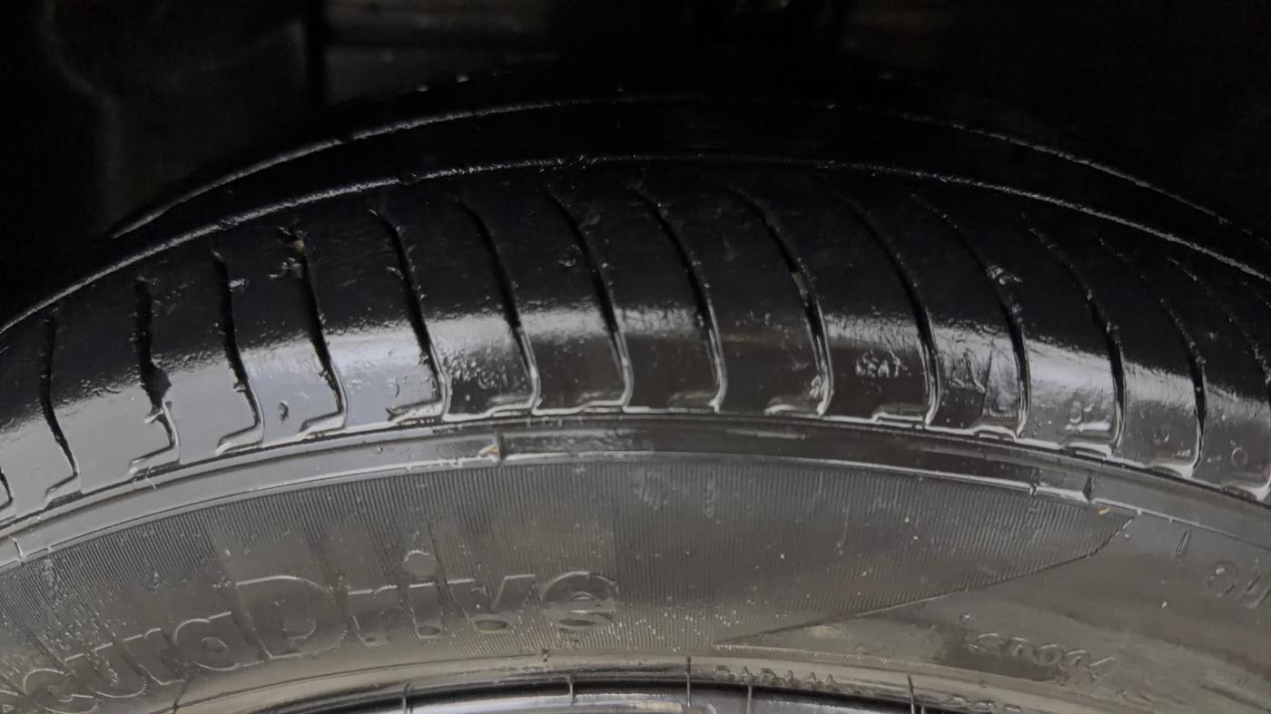 2023 Hyundai EXTER SX(O) CONNECT 1.2 AMT, Petrol, Automatic, 12,731 km, Left Front Tyre Tread