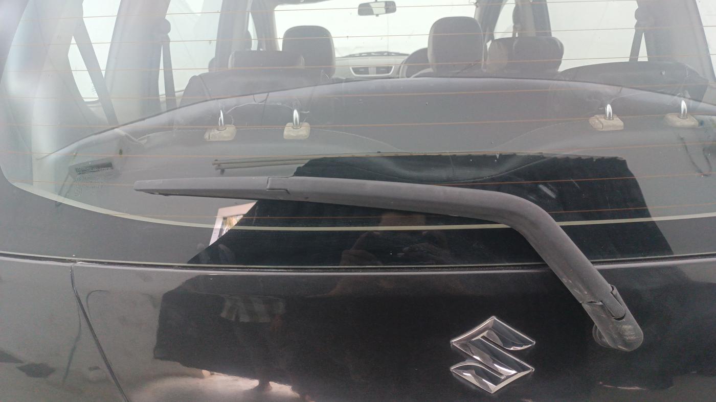 2014 Maruti Ertiga ZXI, Petrol, Manual, 1,22,203 km, Rear Wiper