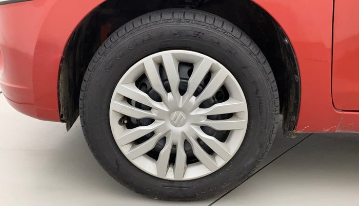 2015 Maruti Celerio VXI, Petrol, Manual, 49,343 km, Left Front Wheel