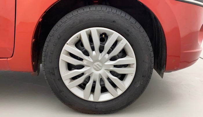 2015 Maruti Celerio VXI, Petrol, Manual, 49,343 km, Right Front Wheel