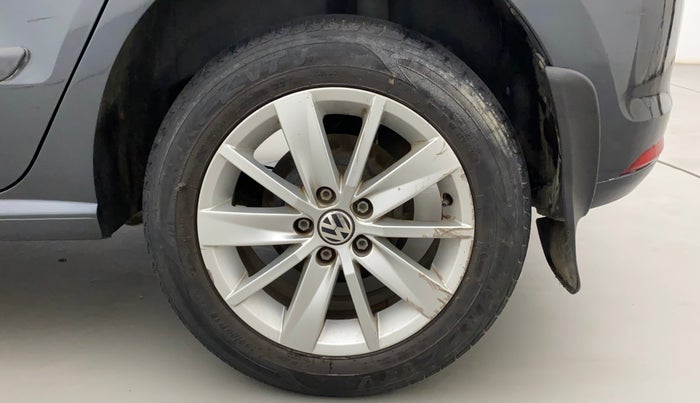 2017 Volkswagen Polo HIGHLINE1.2L, Petrol, Manual, 50,296 km, Left Rear Wheel