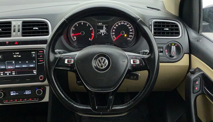 2017 Volkswagen Polo HIGHLINE1.2L, Petrol, Manual, 50,296 km, Steering Wheel Close Up