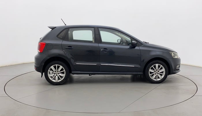 2017 Volkswagen Polo HIGHLINE1.2L, Petrol, Manual, 50,296 km, Right Side View