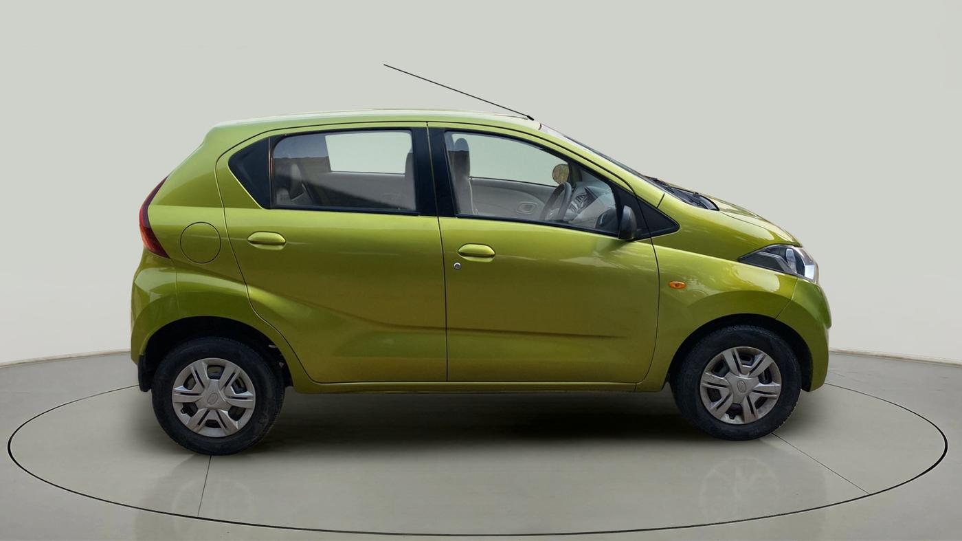 2016 Datsun Redi Go T, Petrol, Manual, 12,251 km, Right Side View