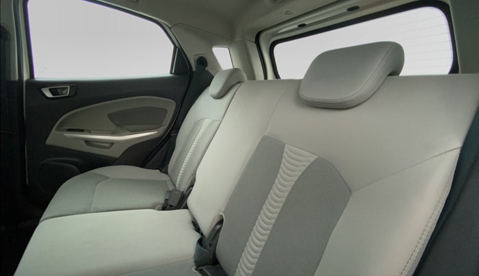 2014 Ford Ecosport 1.5 TREND TI VCT, Petrol, Manual, 68,522 km, Right Side Door Cabin View