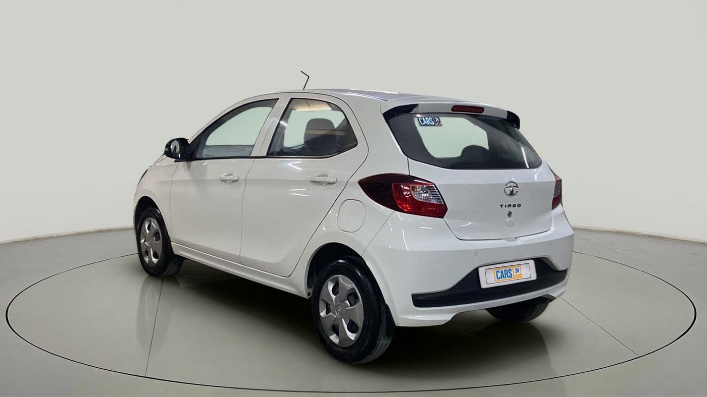 2023 Tata Tiago XT (O) PETROL, Petrol, Manual, 1,746 km, Left Back Diagonal
