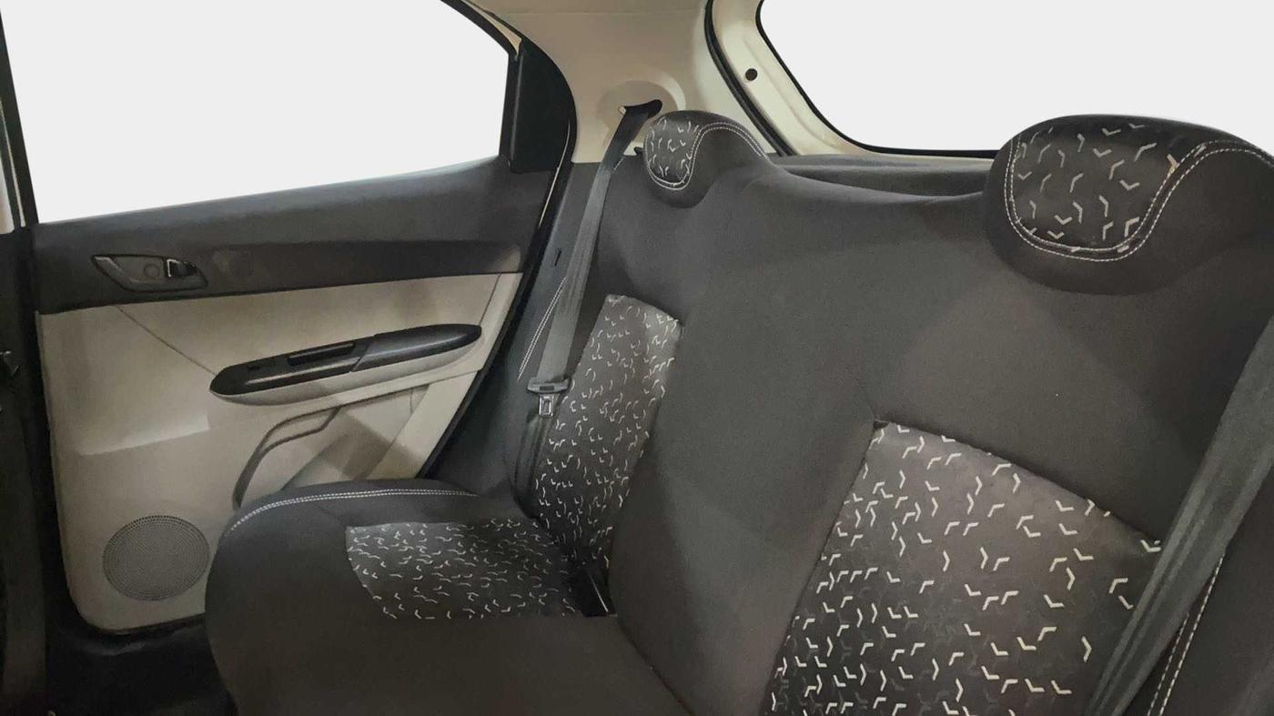 2023 Tata Tiago XT (O) PETROL, Petrol, Manual, 1,746 km, Right Side Rear Door Cabin