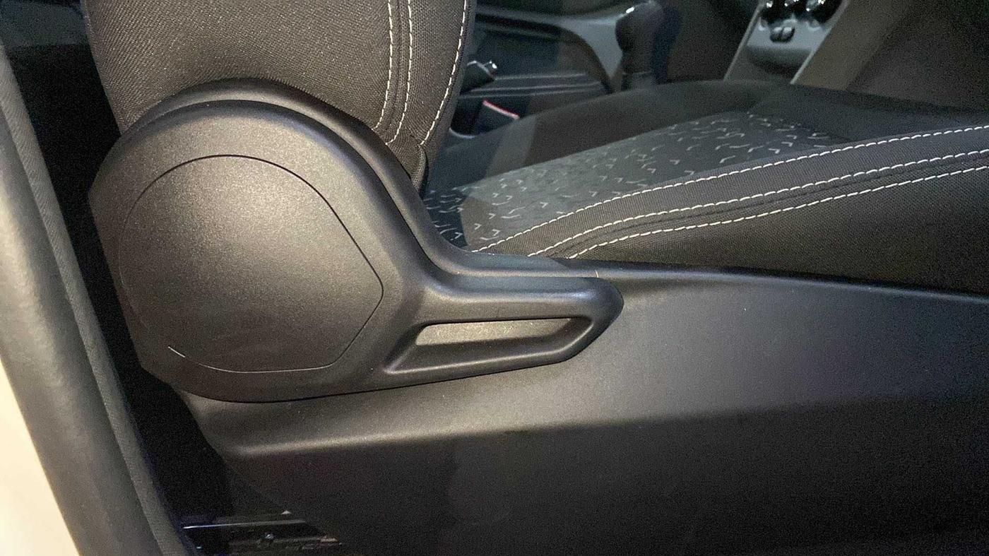 2023 Tata Tiago XT (O) PETROL, Petrol, Manual, 1,746 km, Driver Side Adjustment Panel