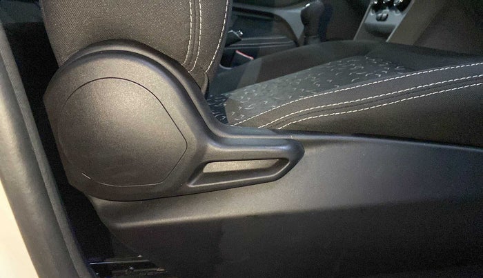 2023 Tata Tiago XT (O) PETROL, Petrol, Manual, 1,746 km, Driver Side Adjustment Panel