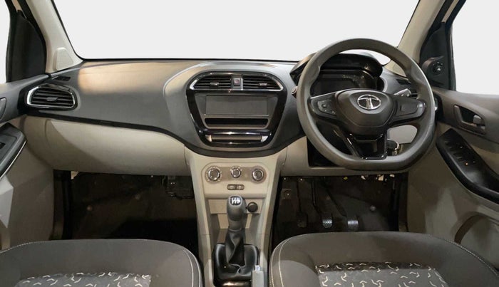 2023 Tata Tiago XT (O) PETROL, Petrol, Manual, 1,746 km, Dashboard
