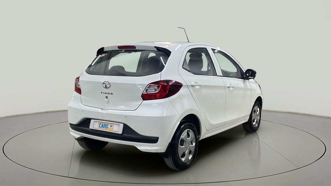 2023 Tata Tiago XT (O) PETROL, Petrol, Manual, 1,746 km, Right Back Diagonal