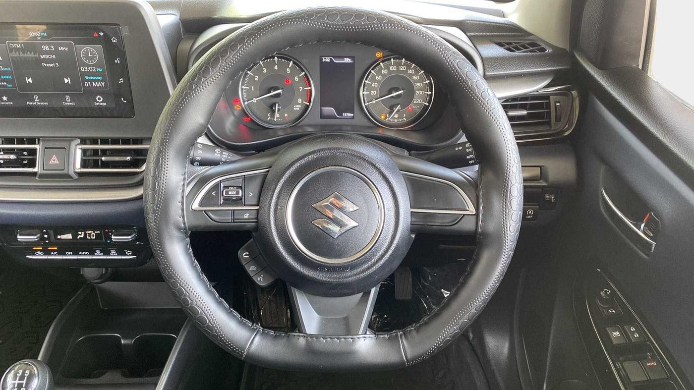 2022 Maruti Baleno ZETA PETROL 1.2, Petrol, Manual, 1,367 km, Steering Wheel Close Up